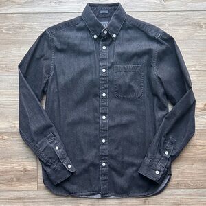 GAP | Black Denim Button Down Shirt (Small)